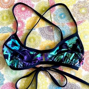 Dolphin Tie Back Bikini Top